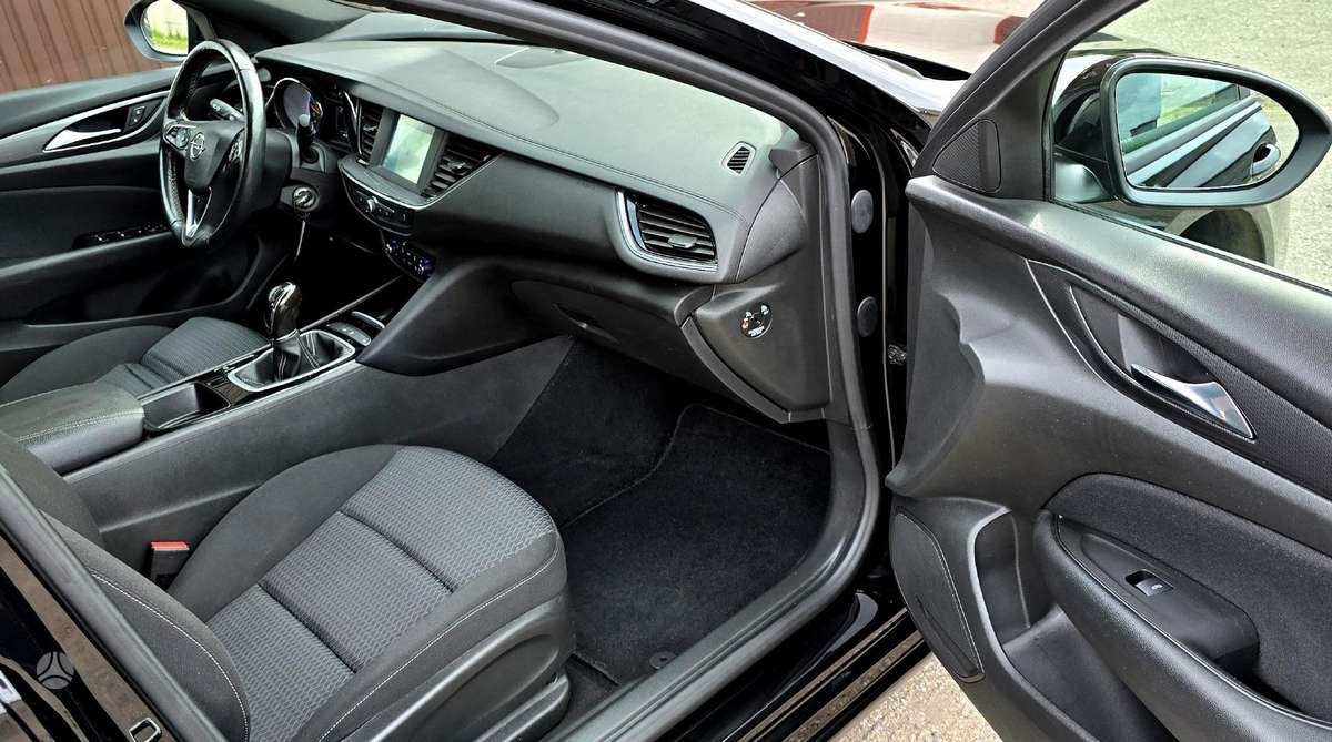 Opel Insignia, 1.5 l., Универсал