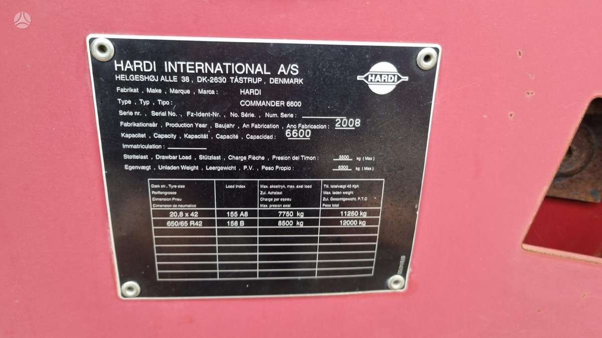 Hardi COMMANDER 6600L, 36m., разбрызгиватели