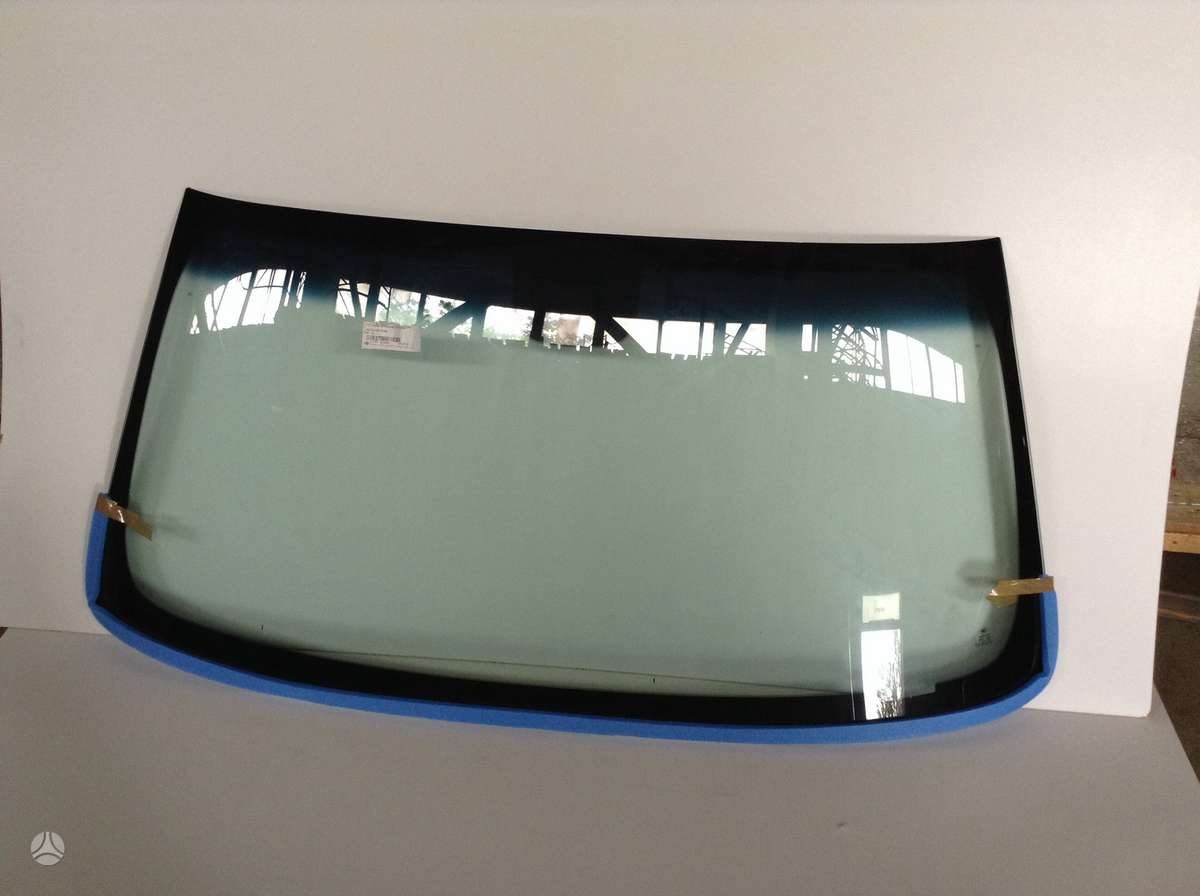 Cadillac Escalade windows