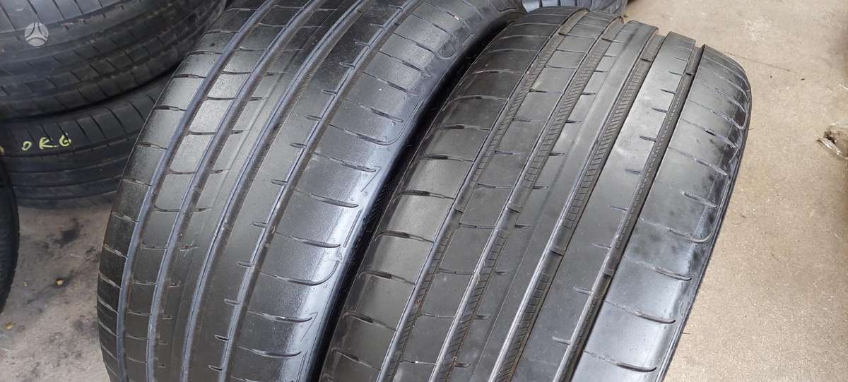 Goodyear, летние 225/40 R19