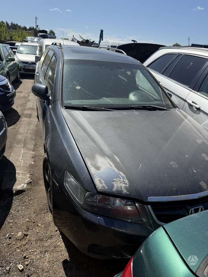 Honda Accord Dalimis kauno r