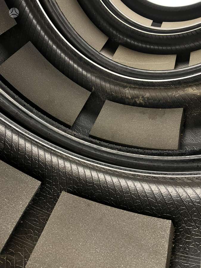 Pirelli Scorpion Winter 98% 2022m, winter 285/35 R22