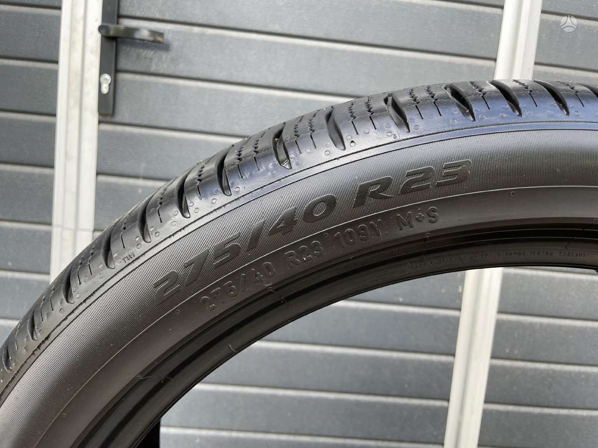 Pirelli Scorpion Zero, winter 275/40 R23