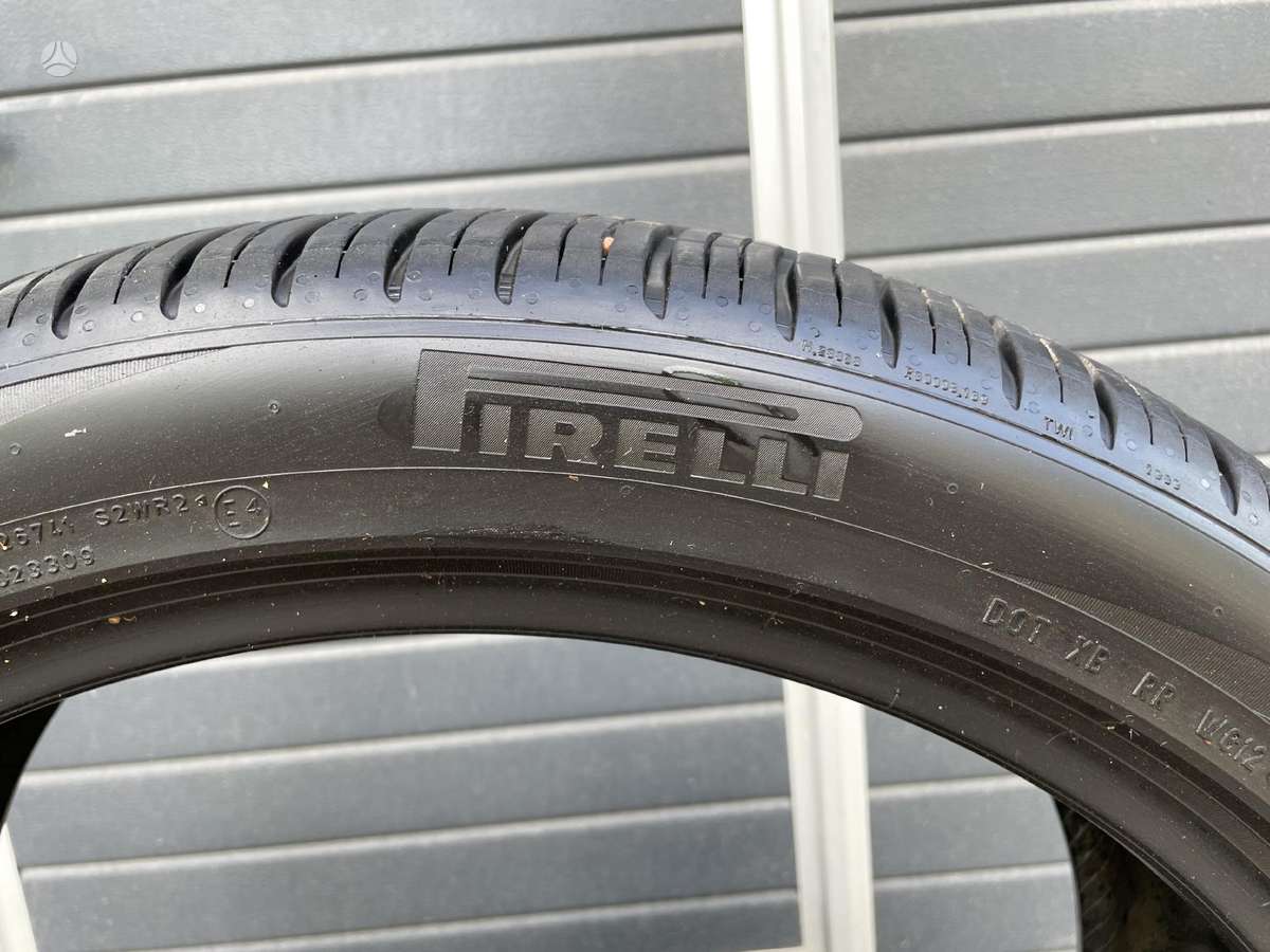 Pirelli Scorpion Zero, winter 275/40 R23