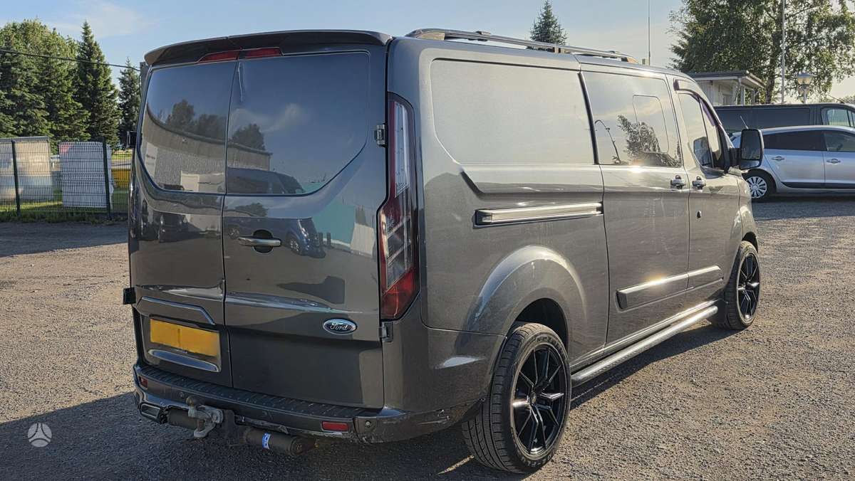 Ford Transit Custom for parts. 138000km