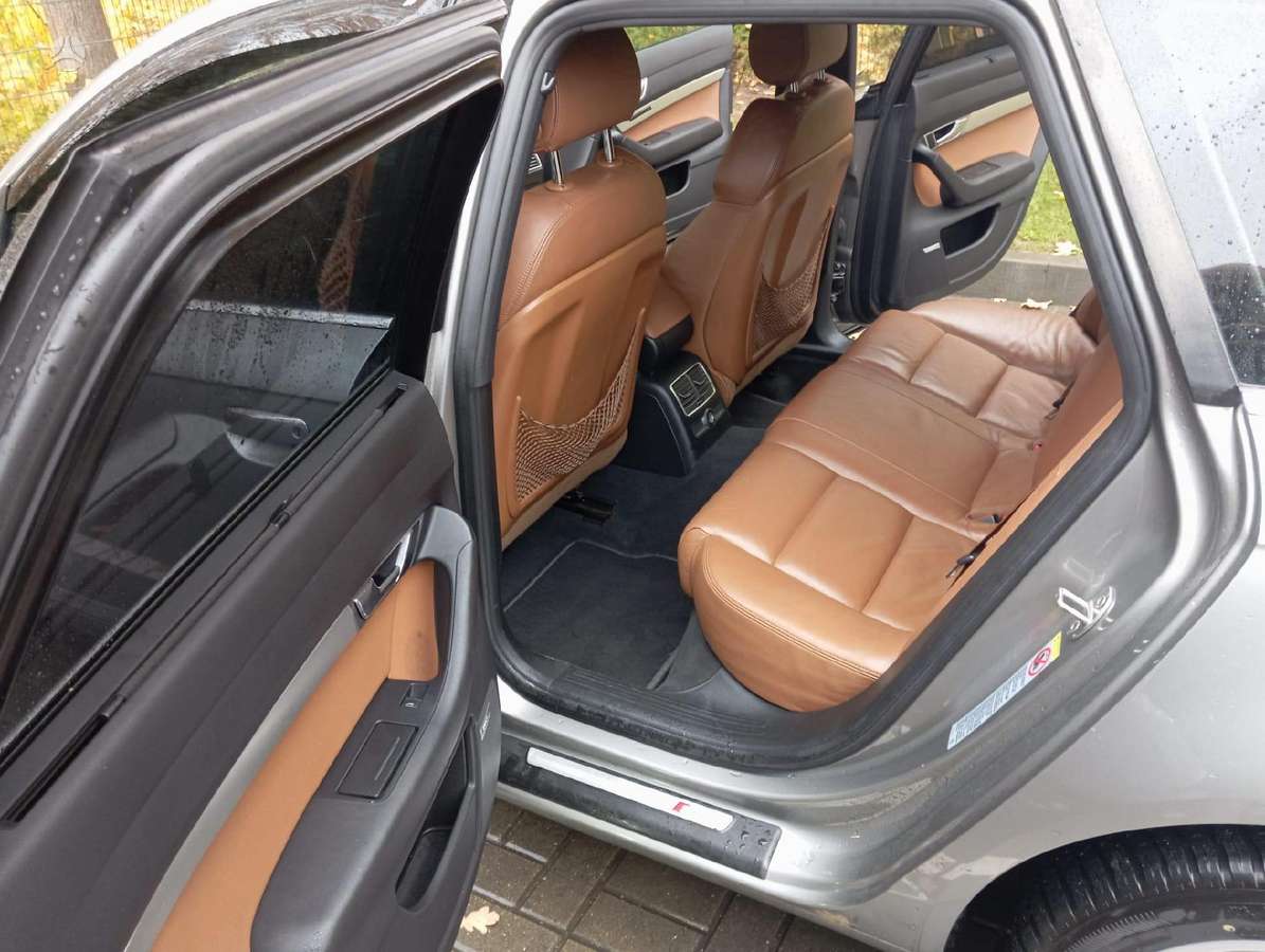 Audi A6, 3.0 l., universalas