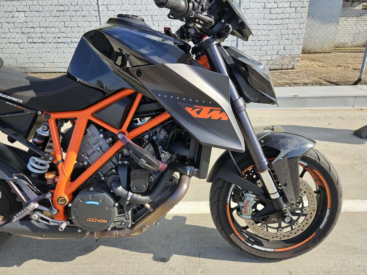 KTM Super Duke 1290cc, street / classic