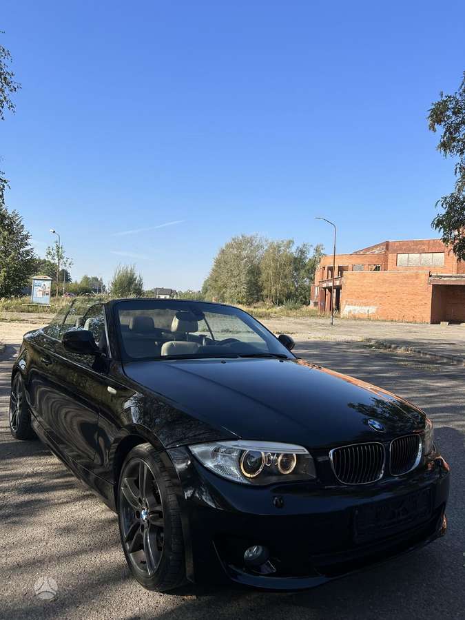 BMW 118, 2.0 l., Кабриолет