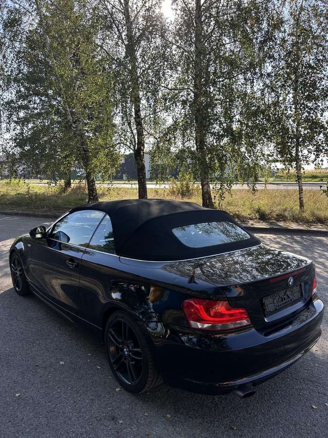 BMW 118, 2.0 l., convertible