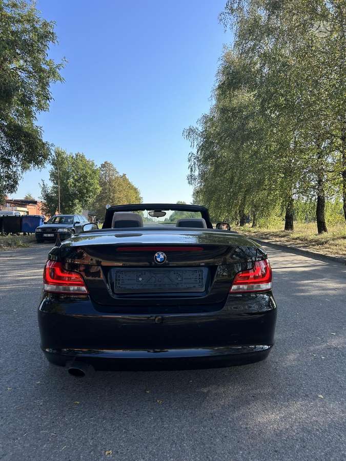 BMW 118, 2.0 l., convertible