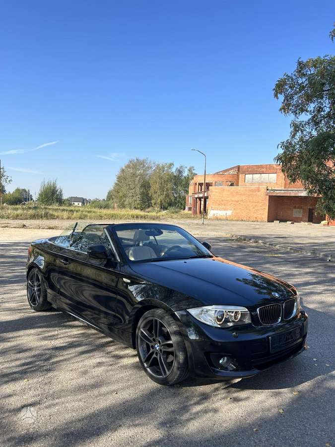BMW 118, 2.0 l., Кабриолет