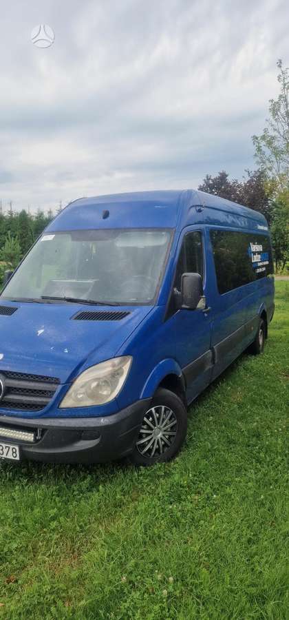 Mercedes-Benz Sprinter, passenger minibus