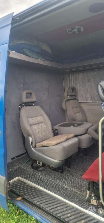 Mercedes-Benz Sprinter, passenger minibus