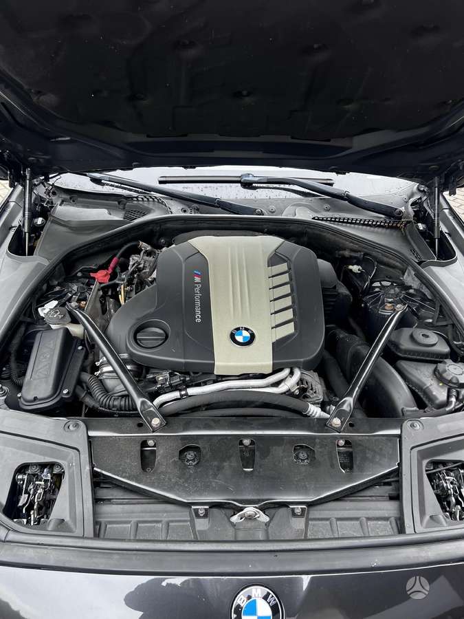 BMW M550, 3.0 l., wagon