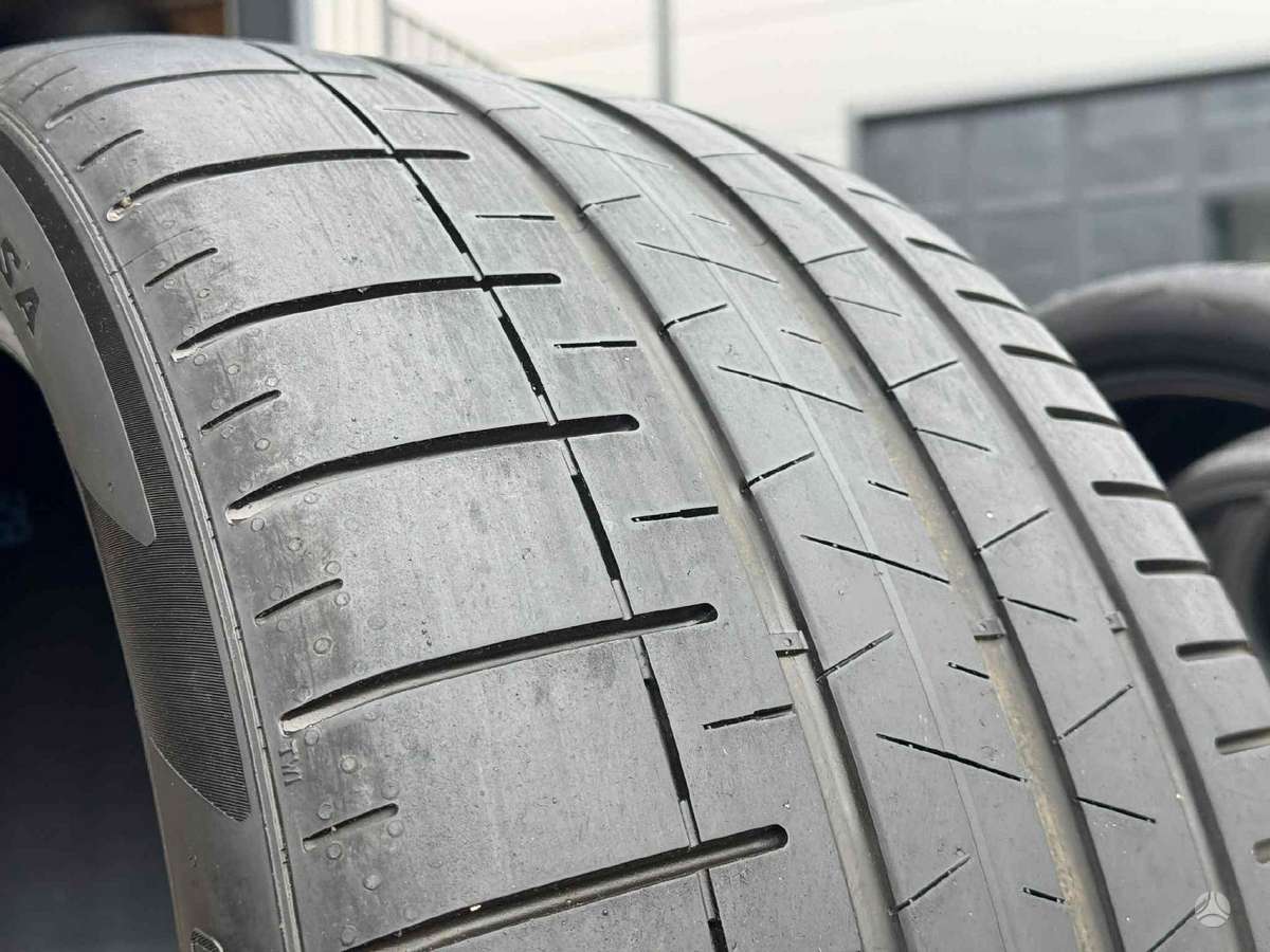 Pirelli P ZERO CORSA | 2023, летние 295/35 R21