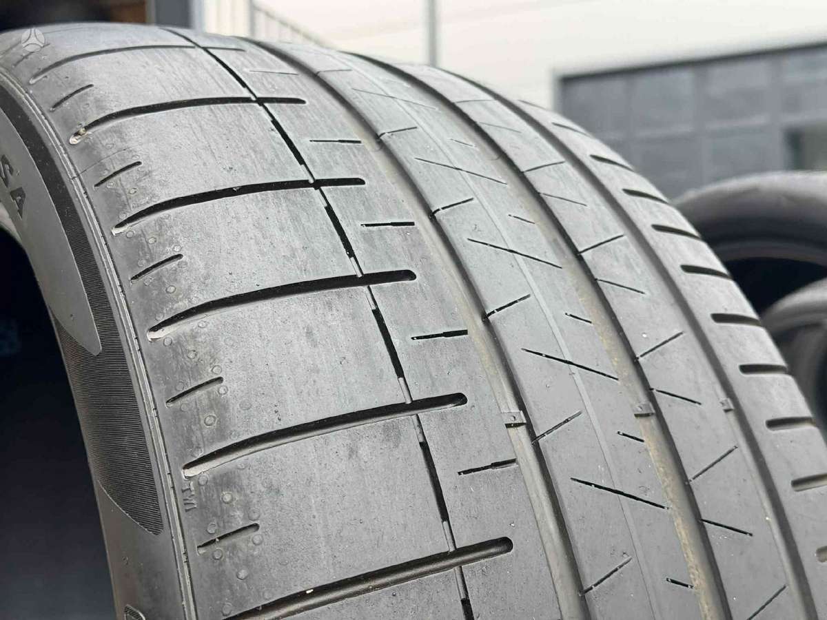 Pirelli P ZERO CORSA | 2023, vasarinės 295/35 R21