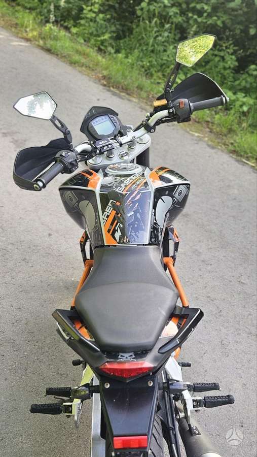 KTM Duke 125cc, street / classic