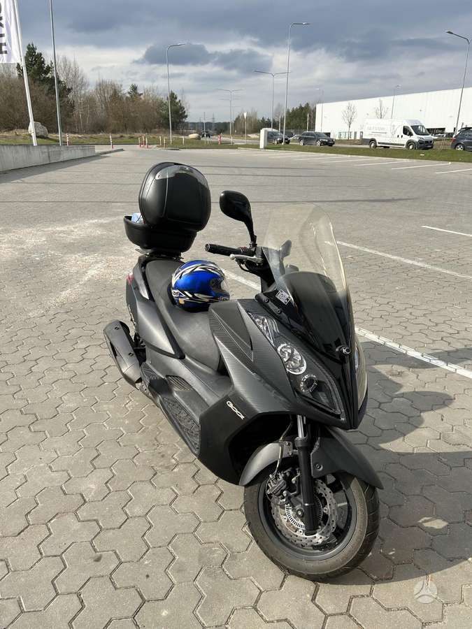 Kymco Downtown 300cc, мотороллеры / мопеды