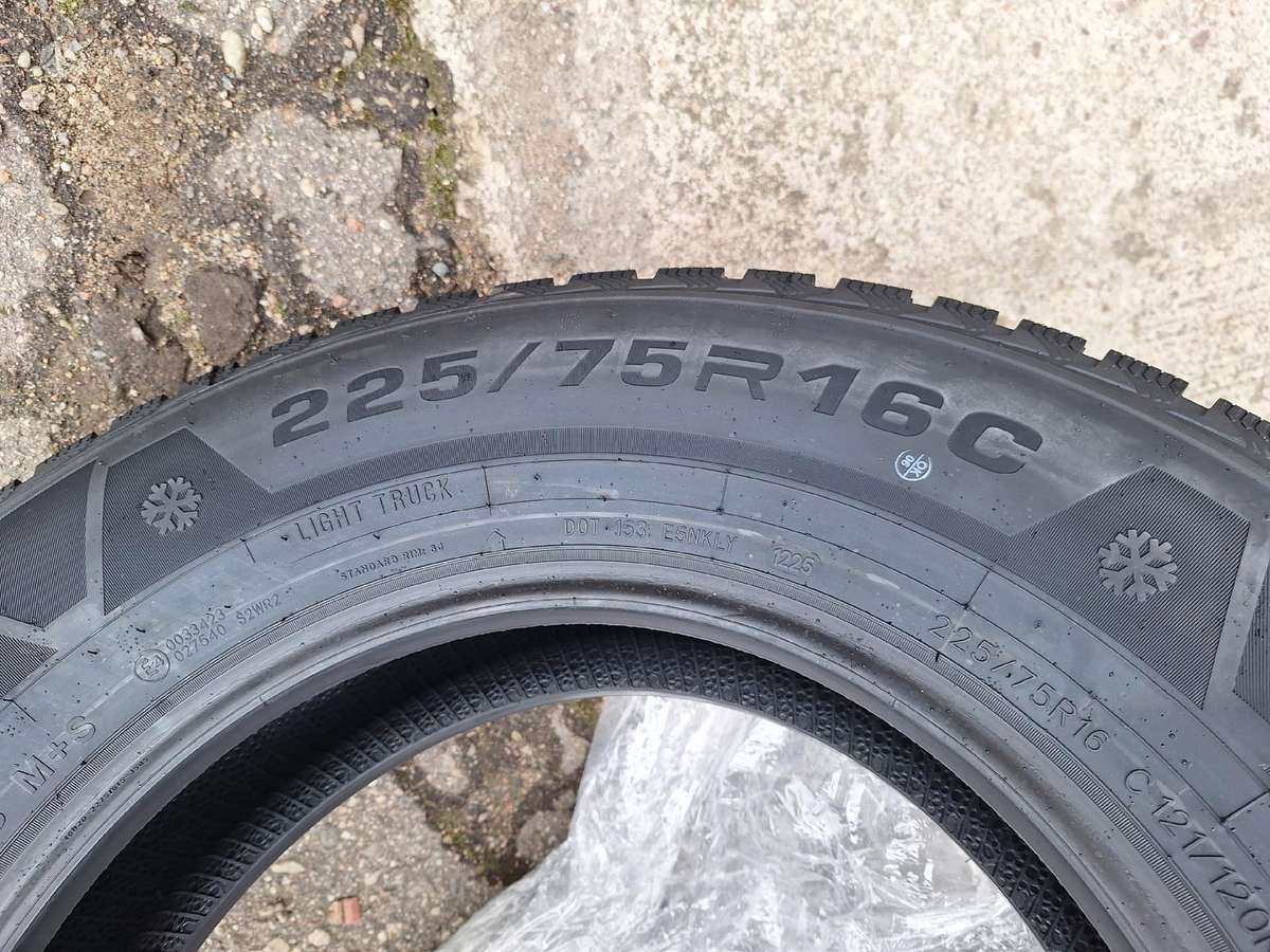 Sailun, winter 225/75 R16