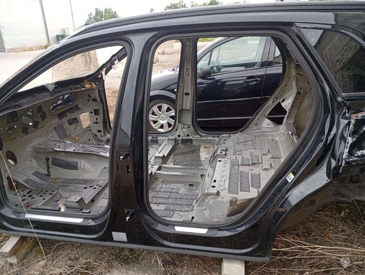 Audi e-tron lonžeronai (priekiniai, galiniai)