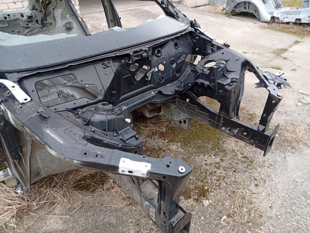 Audi e-tron frame rails (fornt, rear)
