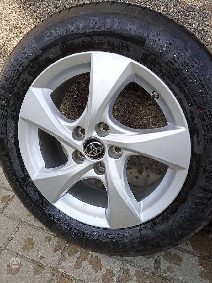 Toyota CH-R, light alloy, R17