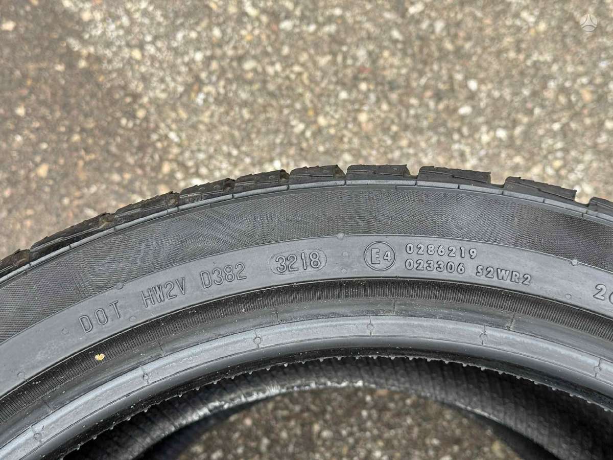 Continental WINTERCONTACT TS830P, winter 265/35 R19