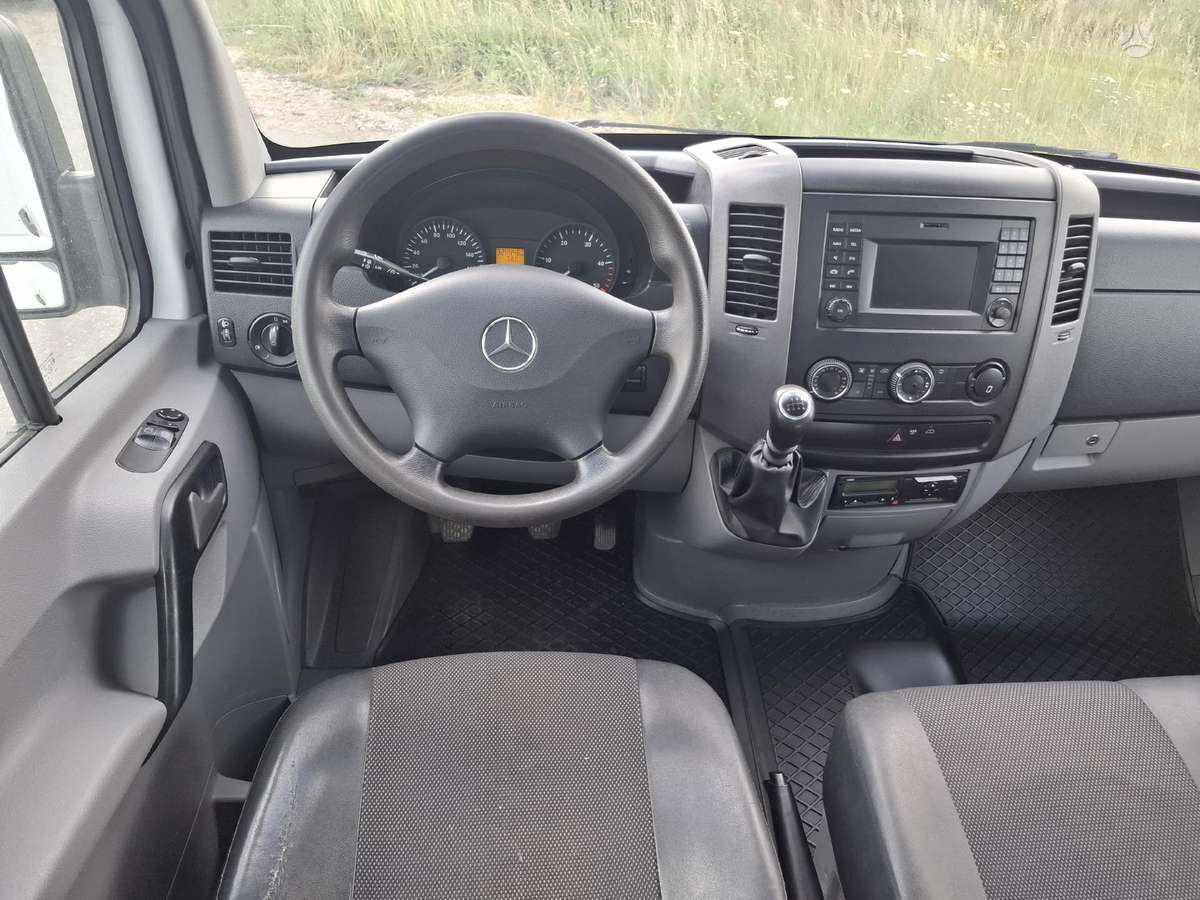Mercedes-Benz Sprinter, 2.2 l., cargo van 10