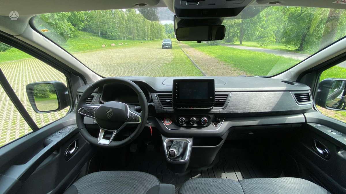 Renault Trafic, пассажирский микроавтобус