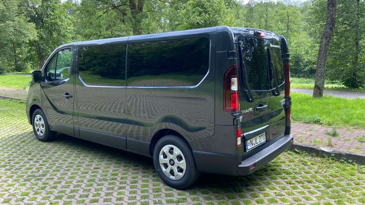 Renault Trafic, пассажирский микроавтобус