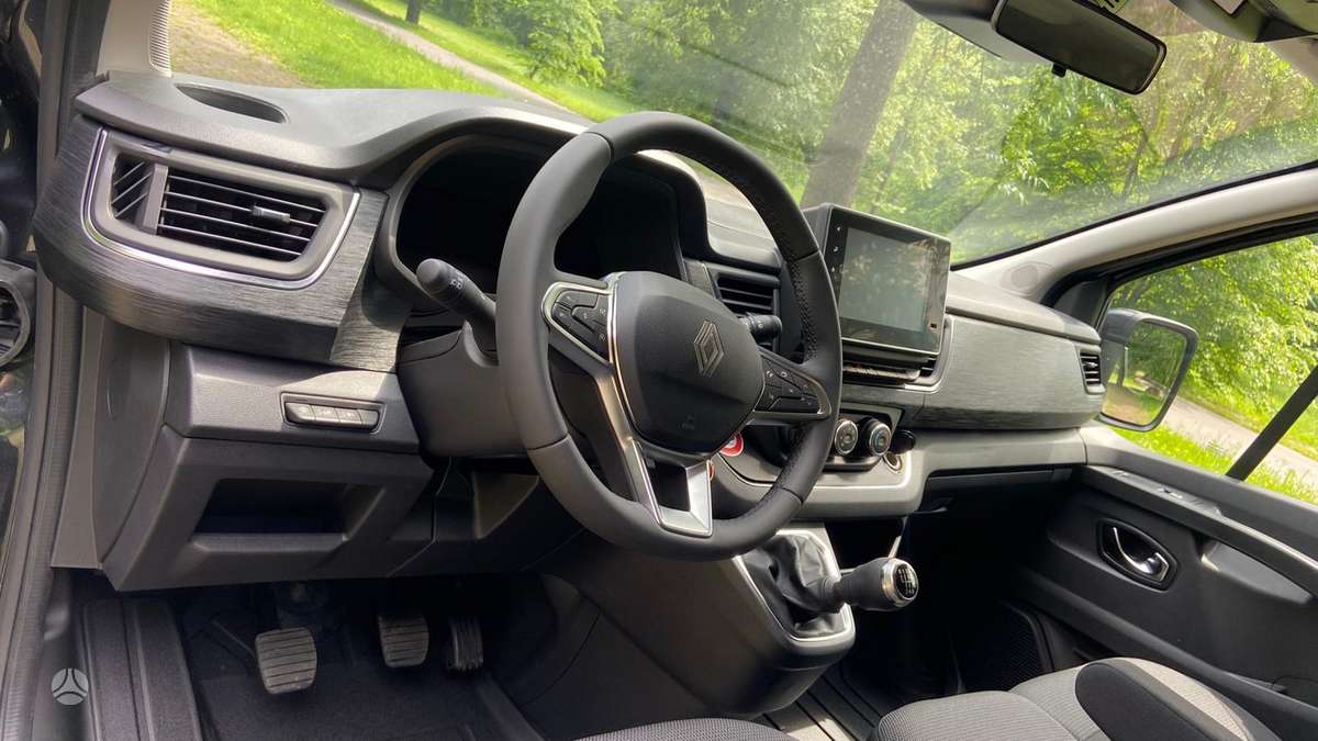 Renault Trafic, пассажирский микроавтобус