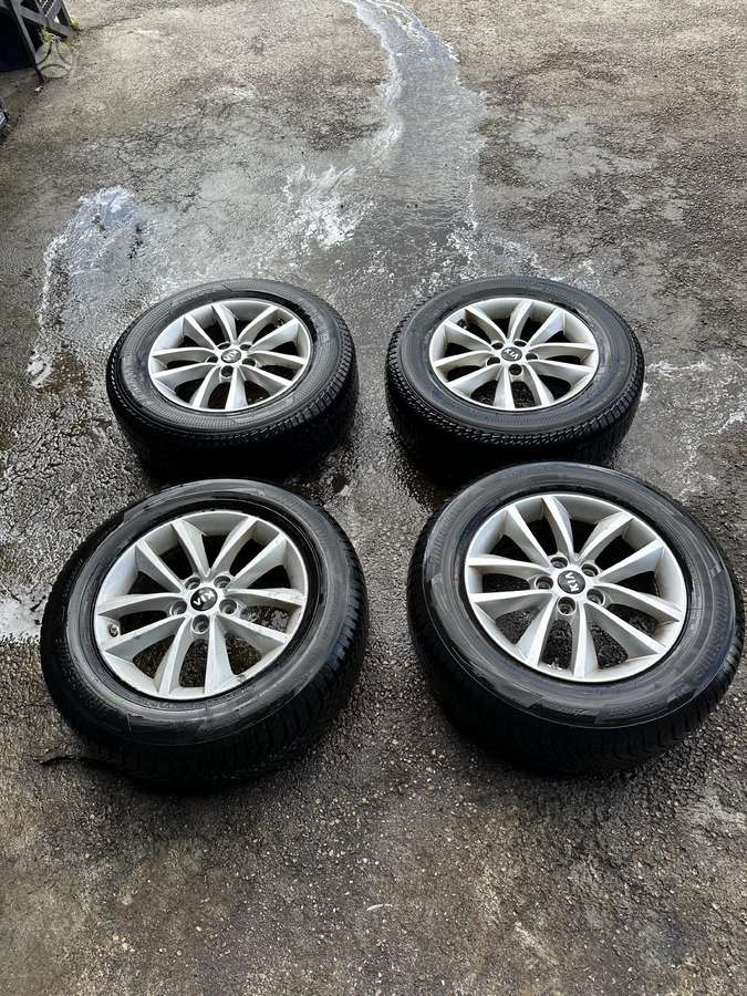 KIA SORENTO, light alloy, R17