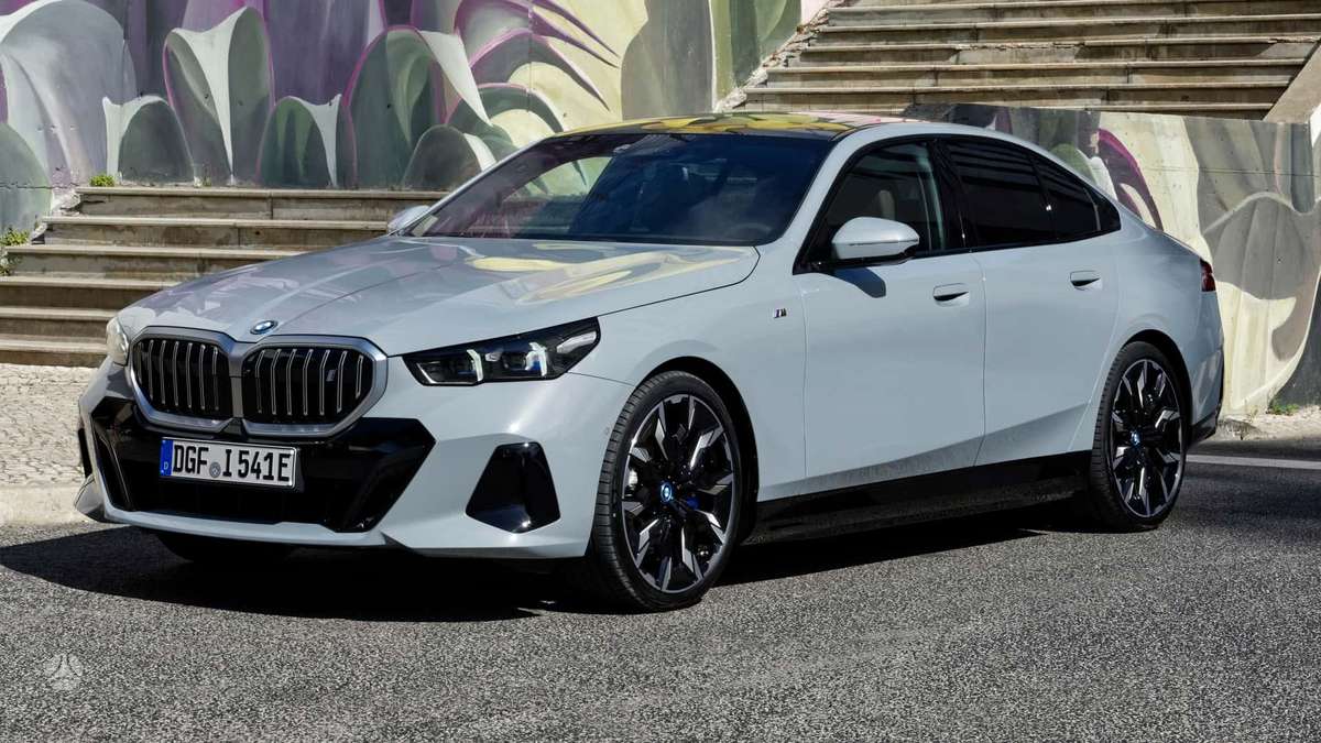 BMW 5 serija kėbulo dalys