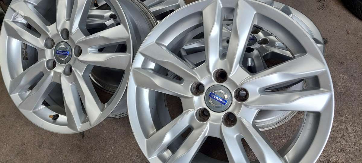 Volvo, light alloy, R17