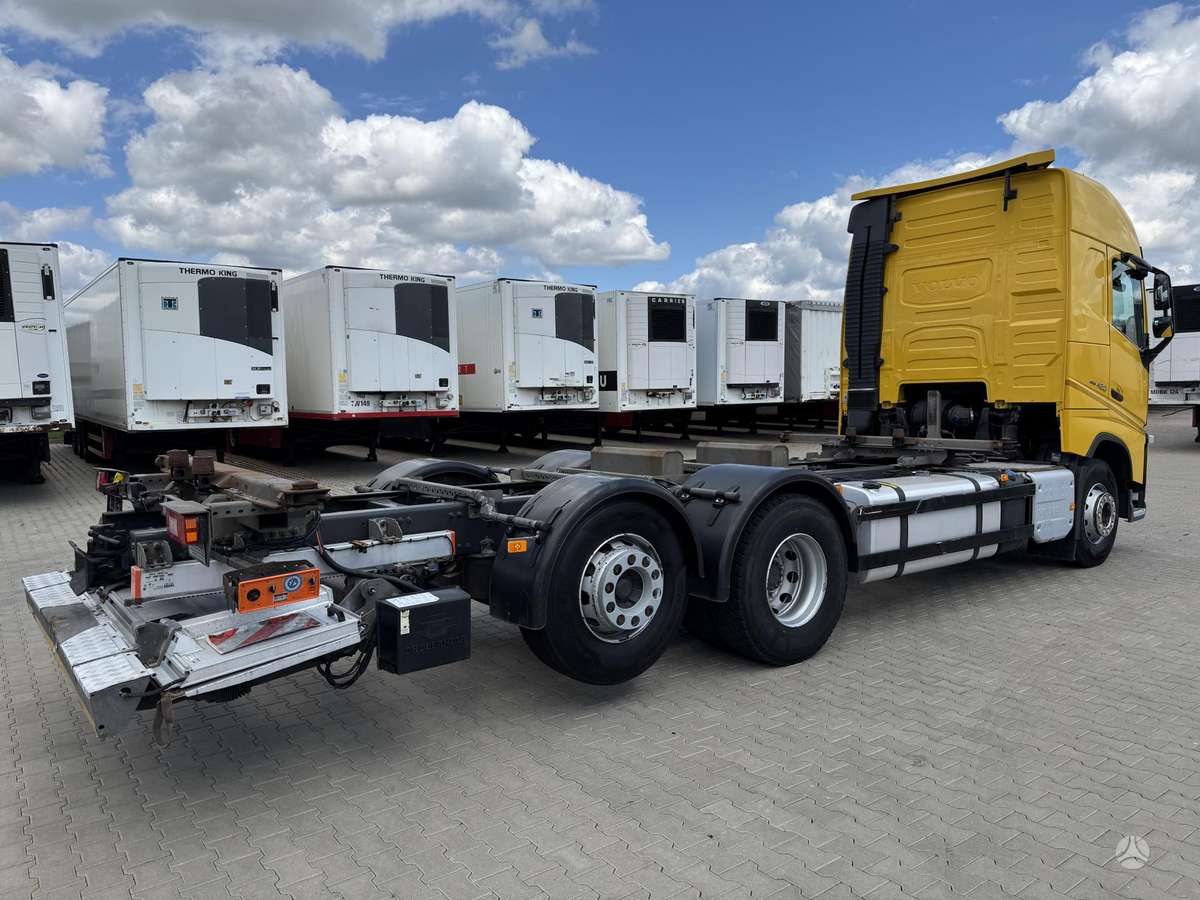 Volvo FH13.420 2UNITS, cab-chassis trucks
