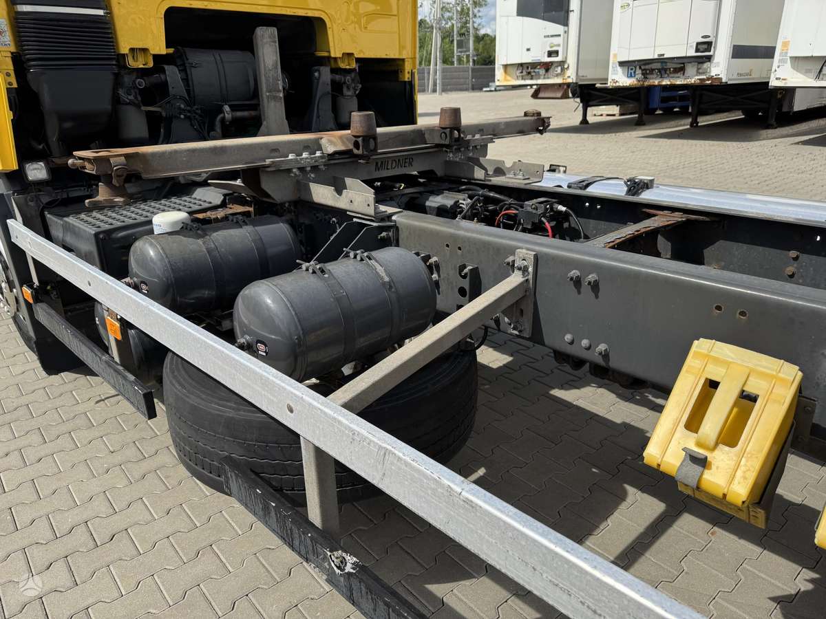 Volvo FH13.420 2UNITS, шасси