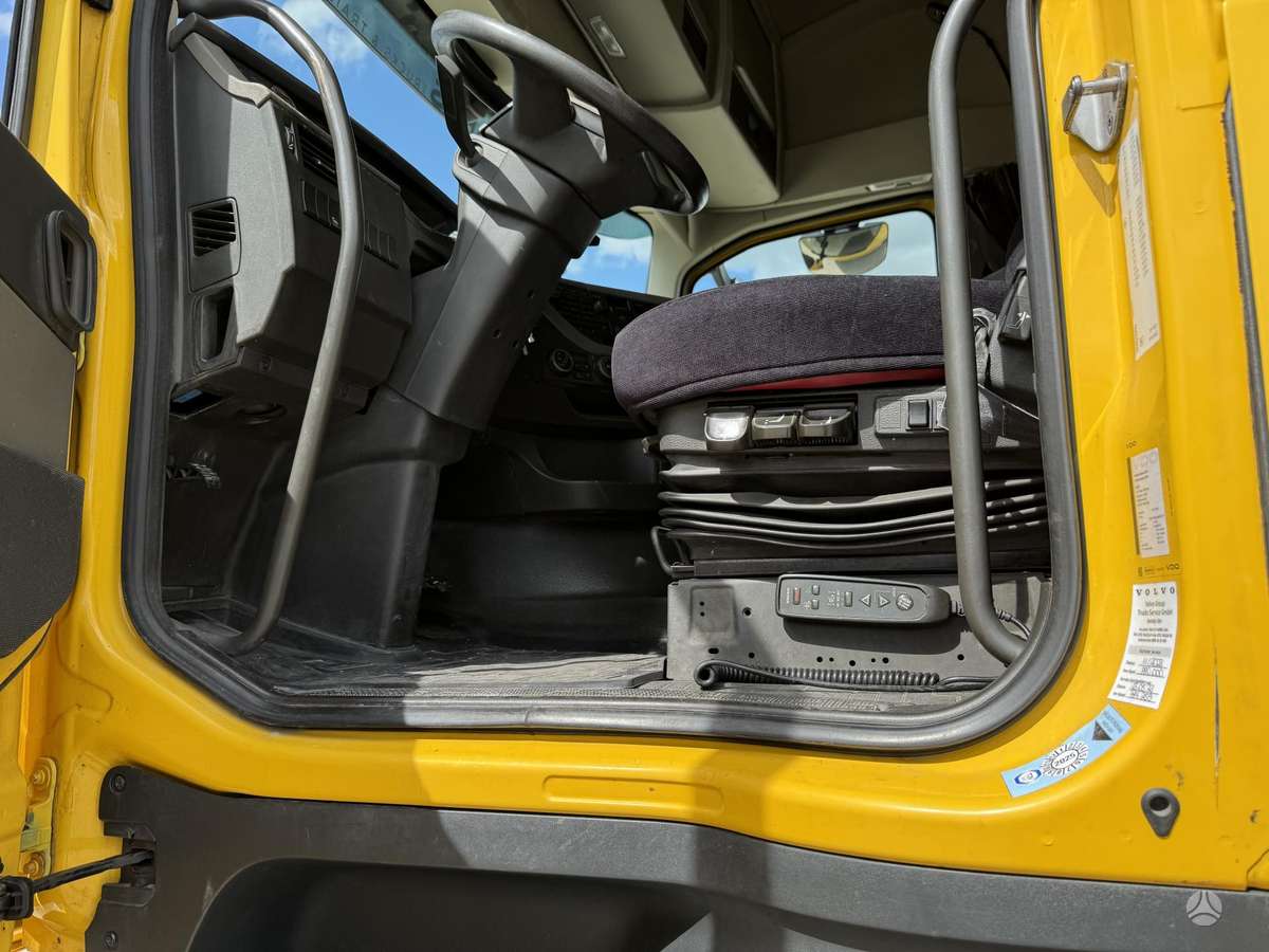 Volvo FH13.420 2UNITS, шасси