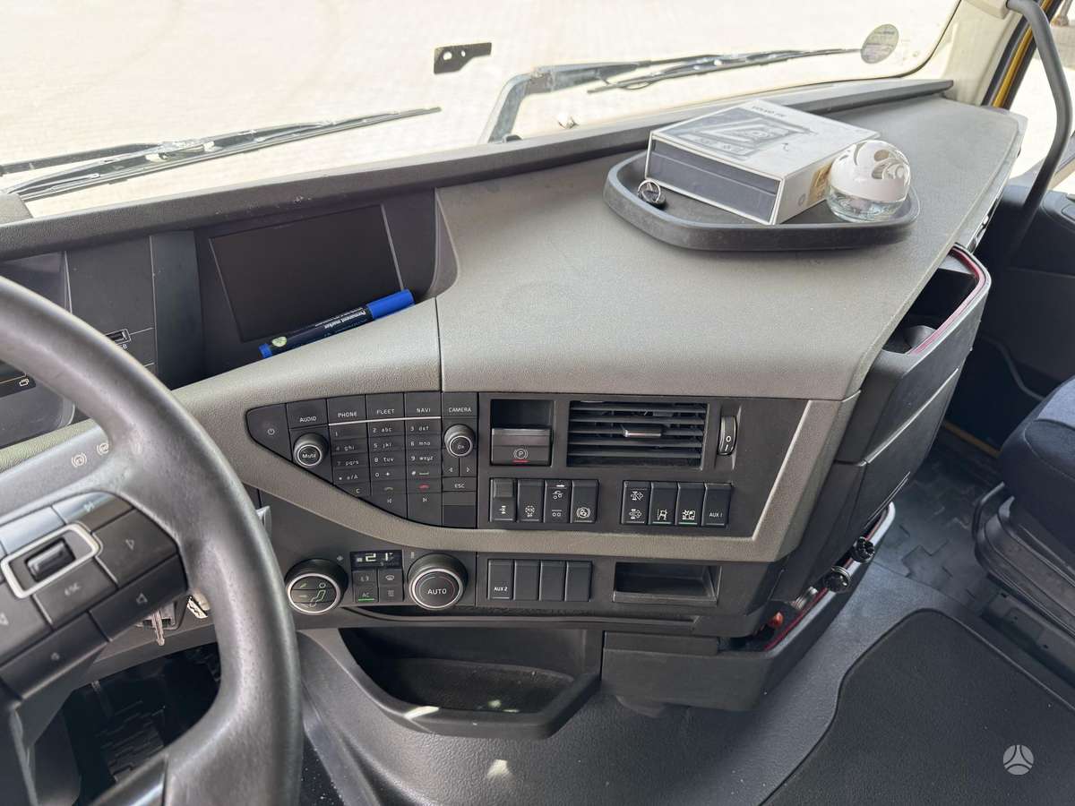 Volvo FH13.420 2UNITS, шасси
