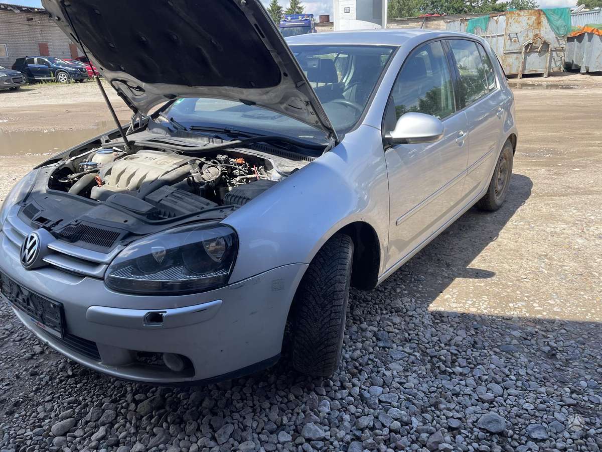 Volkswagen Golf по частям