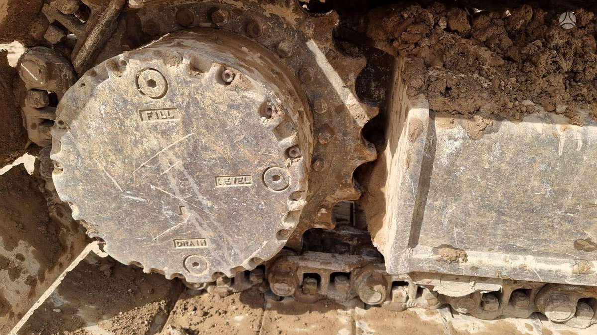 Case CX 210 C, ekskavatoriai