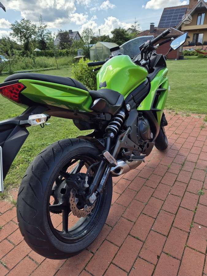 Kawasaki ER 649cc, street / classic