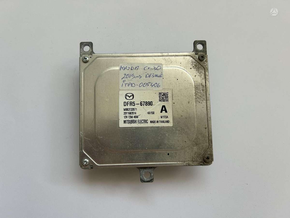 Mazda CX-30, DFR567890, Cen27084