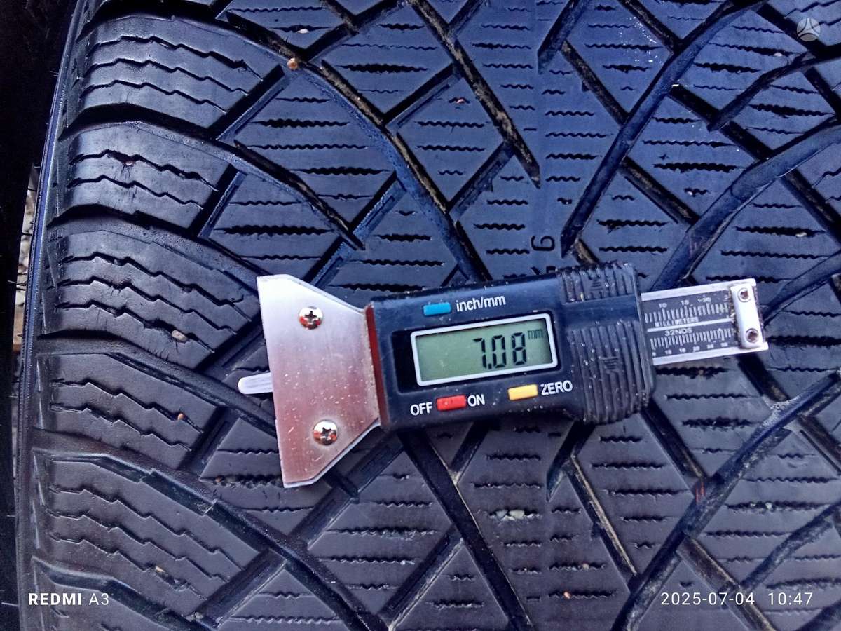Nokian, всесезонные 255/50 R20