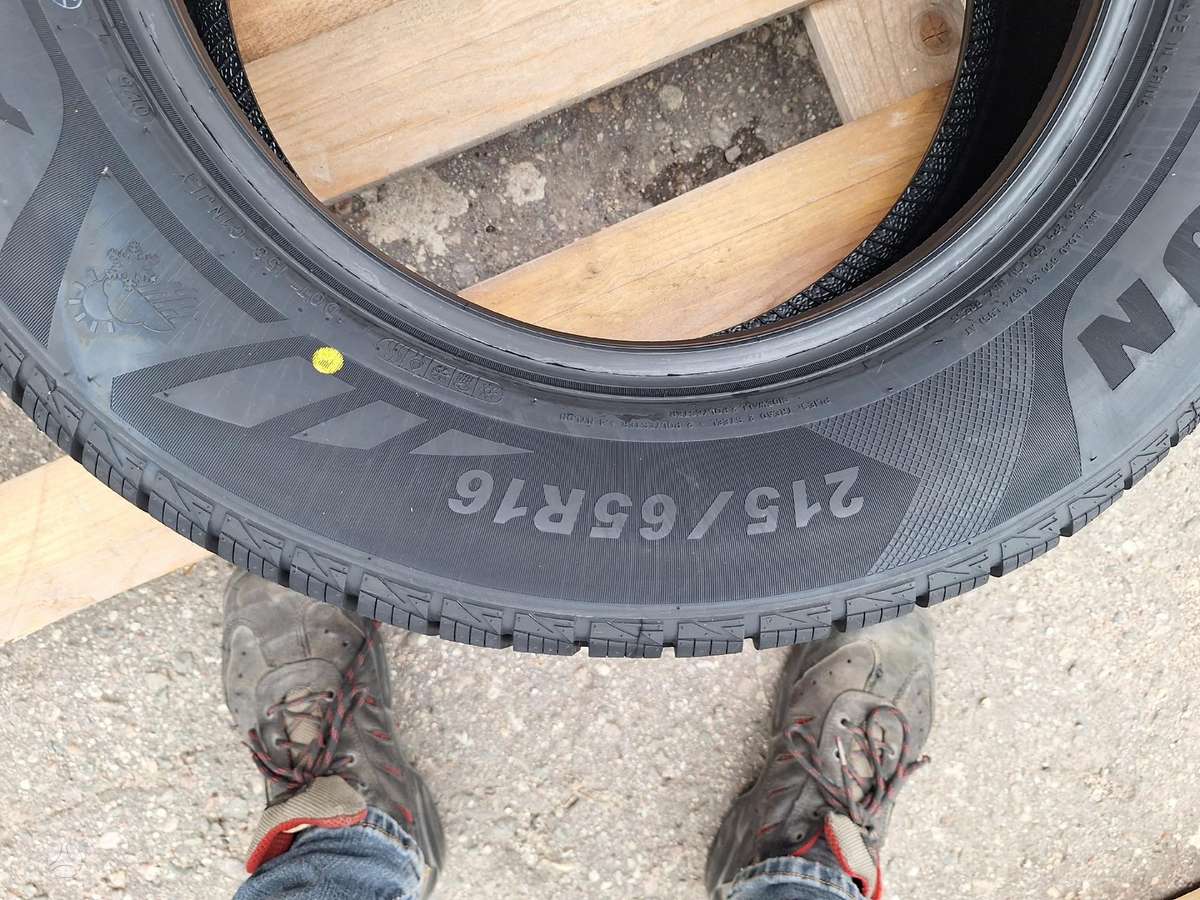 Sailun, universalios 215/65 R16