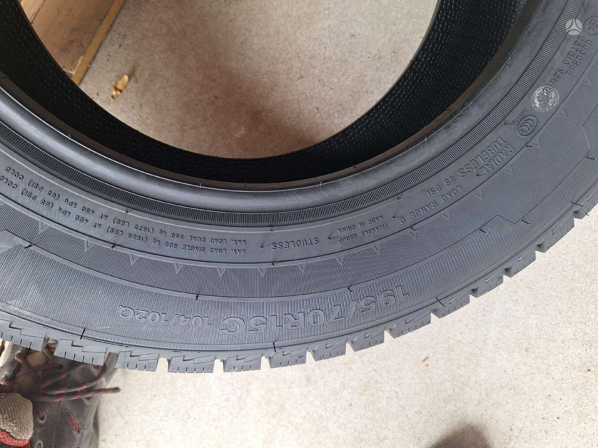 Triangle, universalios 195/70 R15