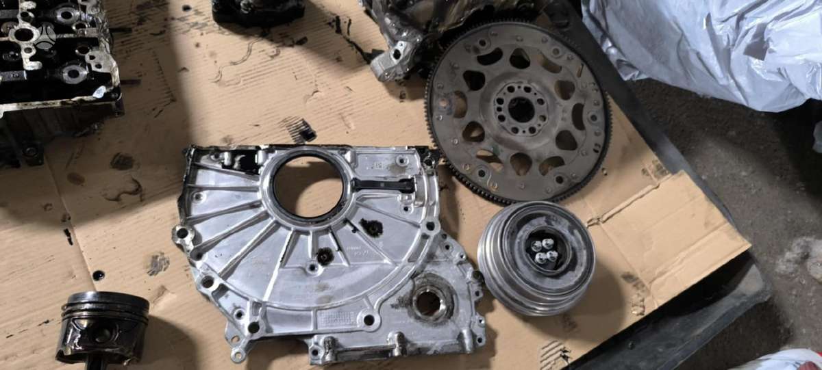 Mini Countryman engine parts