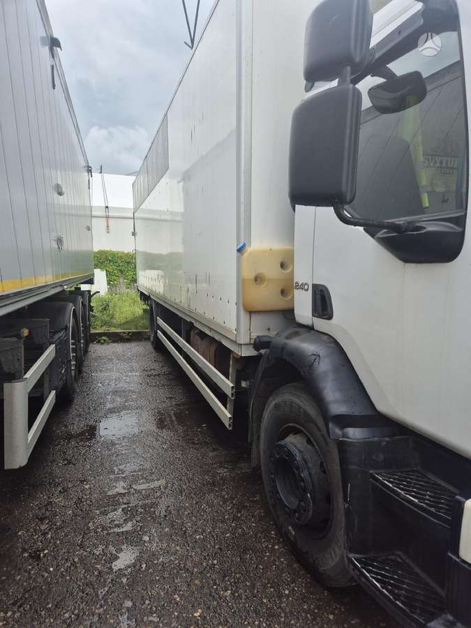 Volvo Fl 240, sunkvežimiai