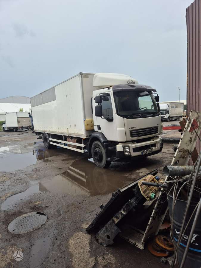 Volvo Fl 240, trucks