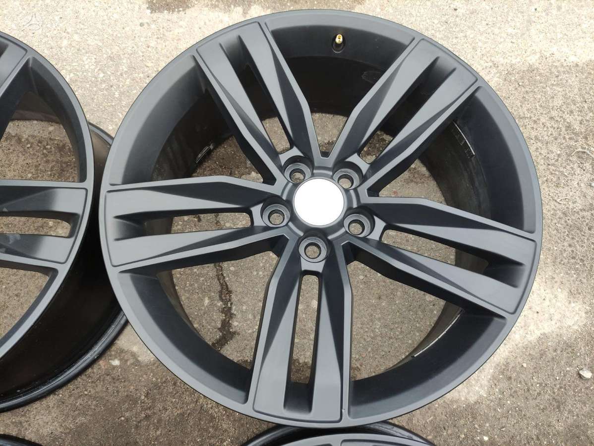 Chevrolet, light alloy, R20