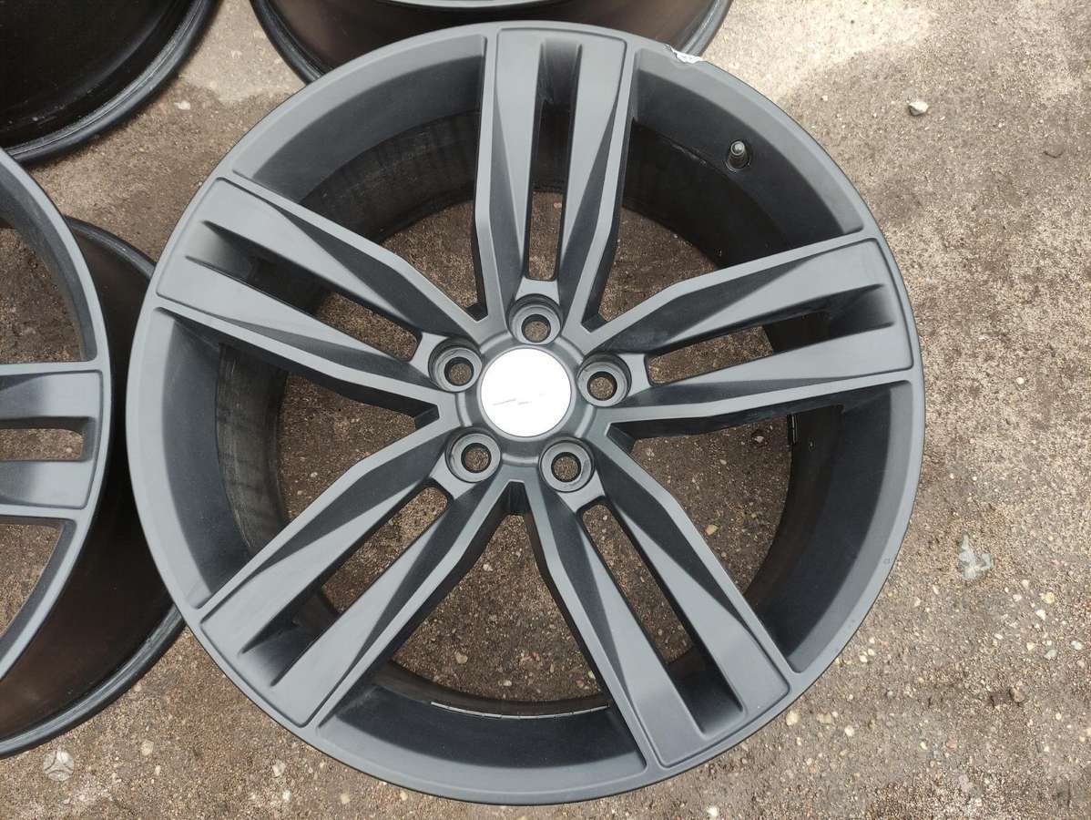 Chevrolet, light alloy, R20
